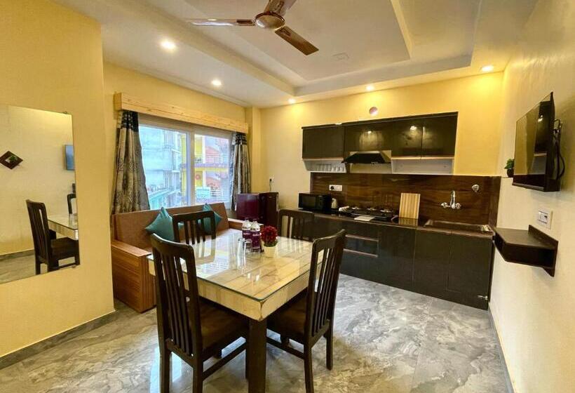 Апартаменты 2 Спальни, Kedar Inn