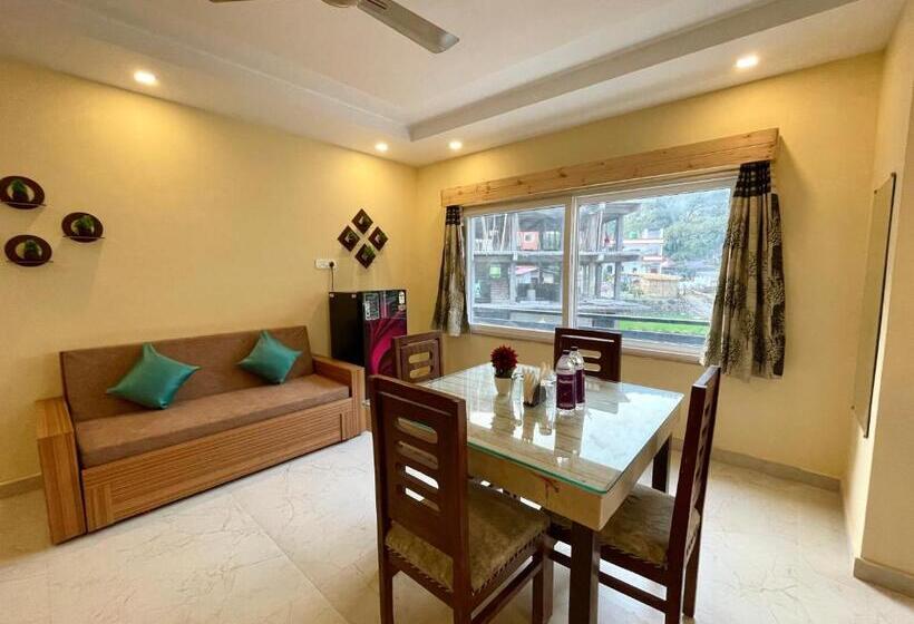Апартаменты 2 Спальни, Kedar Inn