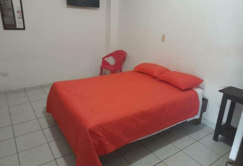 اتاق استاندارد, Cabinas Jacomar
