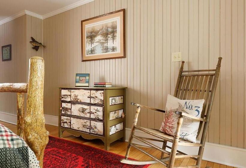 Номер Стандарт, Friends Lake Inn
