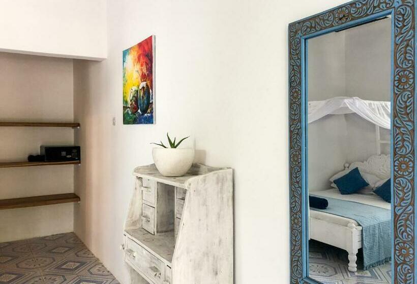 Номер Стандарт с Террасой, Badolina Bungalows