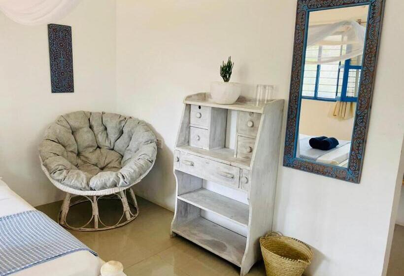Номер Стандарт с Террасой, Badolina Bungalows