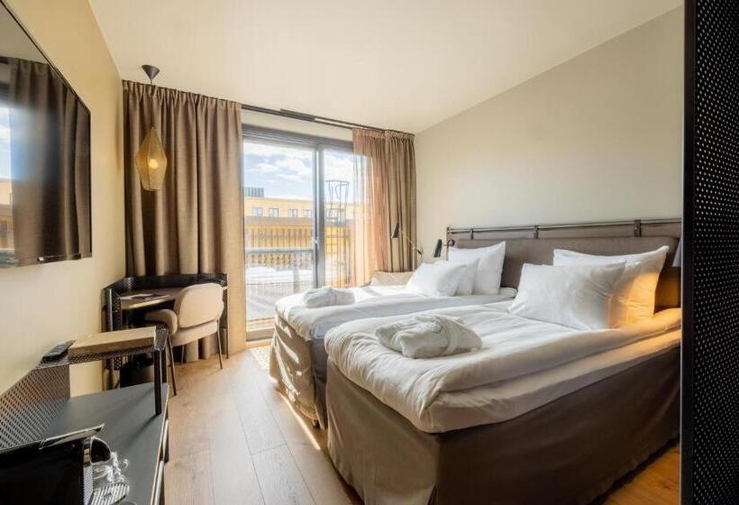 Номер Стандарт, Lily Country Club