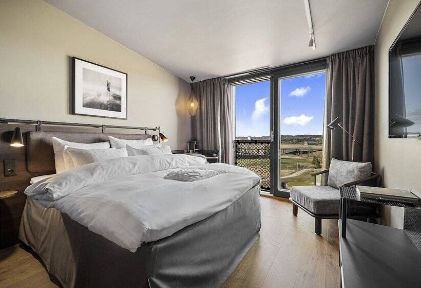 Номер Стандарт Двуспальная Кровать, Lily Country Club