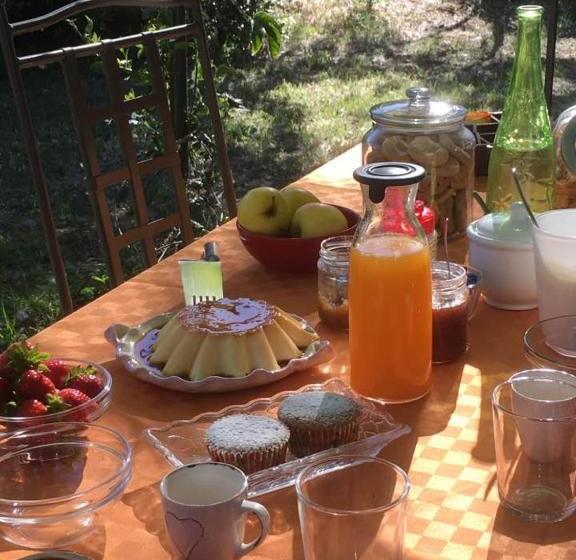 Четырехместный Номер Стандарт, B&b Apricot