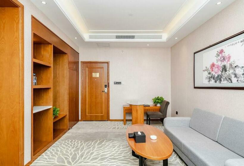 سوییت, Fu Hua International Hotel Dunhuang