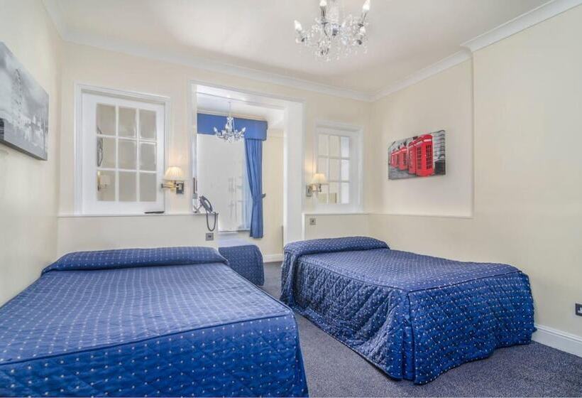 Семейный Номер, Aaraya London