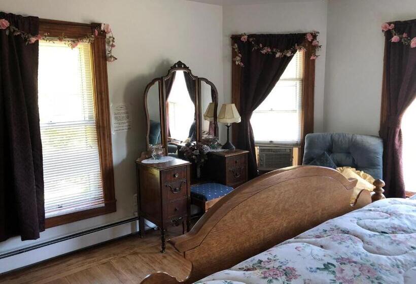 Стандартный Номер Кровать Кинг, Antique Rose Inn Windham