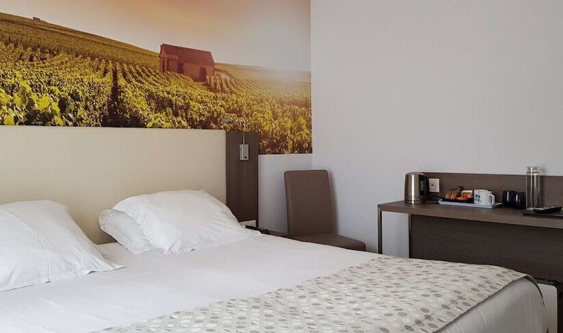 景色の見えるスーペリアルーム, Best Western Ile De France Hôtel & Spa