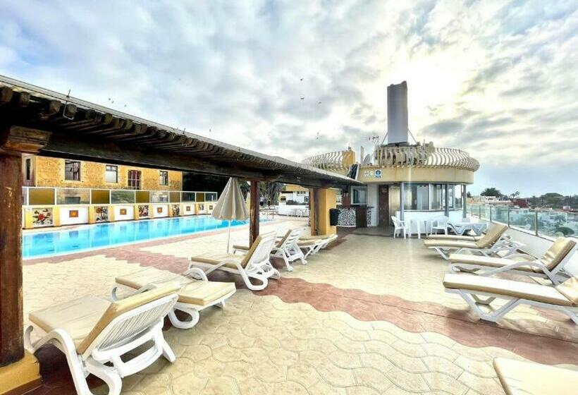 Студио Стандарт с Балконом, Casa del Sol