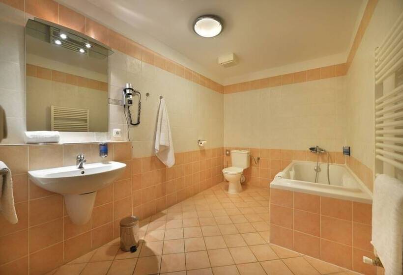 Quarto Estandar Individual, Ea Hotel Tosca
