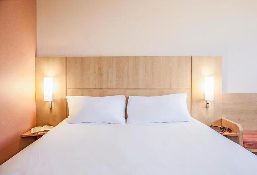 Семейный Номер, Ibis Barcelona Mollet