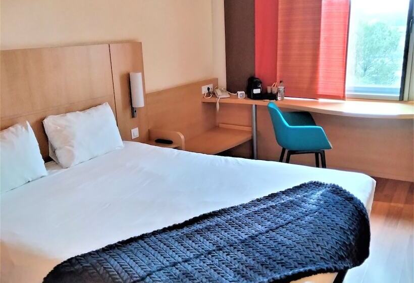 Номер Комфорт, Ibis Barcelona Mollet