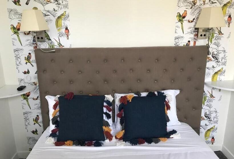Номер Стандарт, Logis Hôtel Louise De Savoie