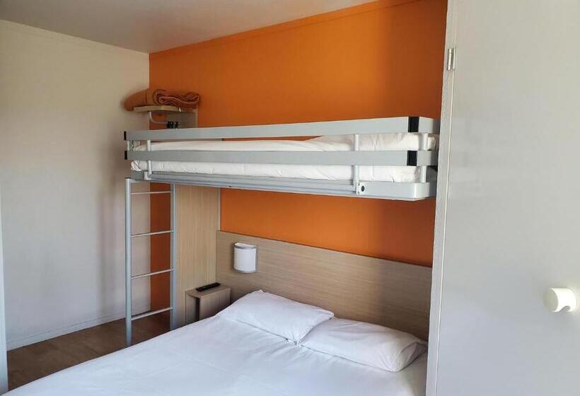Номер Стандарт Трехместный, Premiere Classe Angers Sud Louvre Hotels Group
