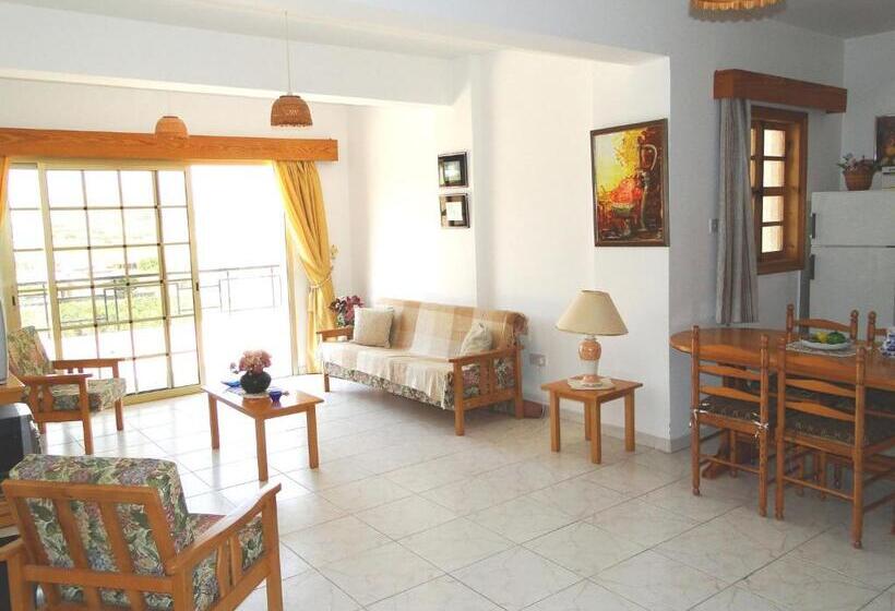 Апартаменты 2 Спальни, Ampelokipi Holiday Apartments