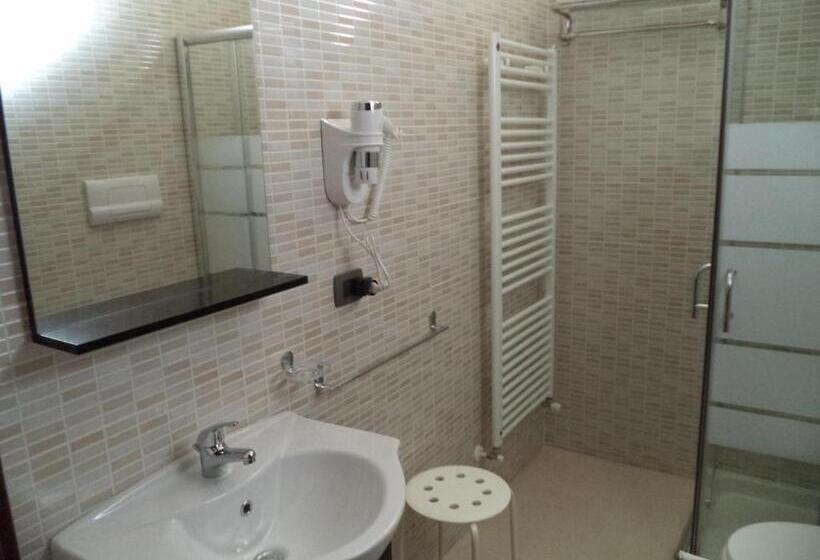 Номер Стандарт, B&b Salento