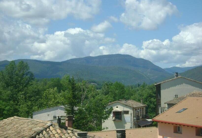 스탠다드 룸, Hostal Pirineos Ainsa