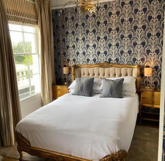 Номер Стандарт с Балконом, Dunedin Country House