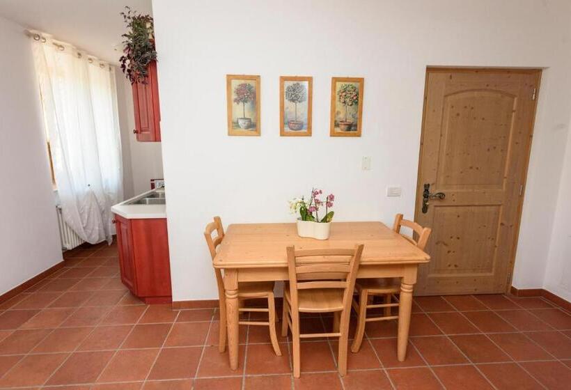 침실 2개 아파트, Agritur La Pieve