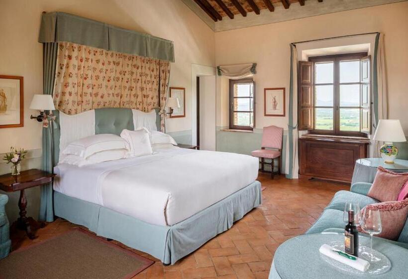 Полулюкс, Castello Banfi   Il Borgo   Relais Et Chateaux