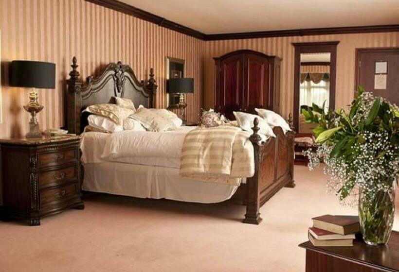Quarto Familiar, Devon Inn