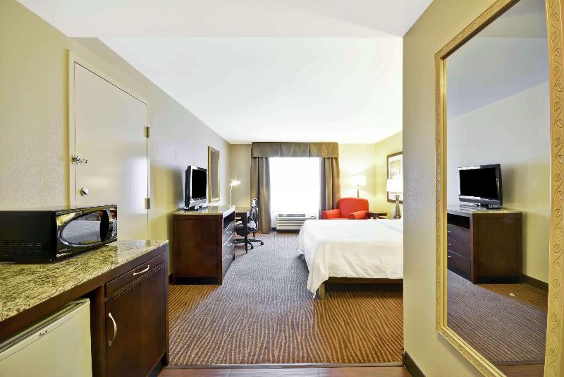 חדר סטנדרט עם מיטת קינג, Hilton Garden Inn Ft Myers