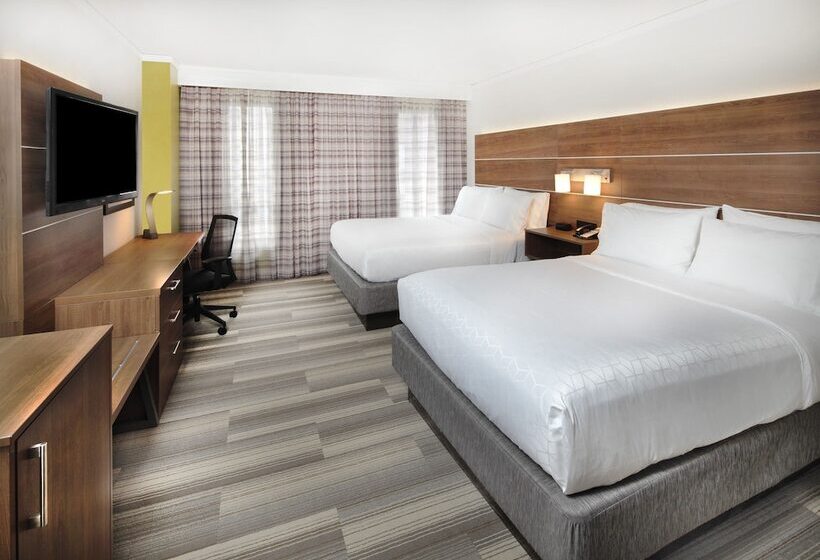 Pokój Standard 2 Łóżka Małżeńskie, Holiday Inn Express Hotel & Suites Fisherman S Wharf, An Ihg