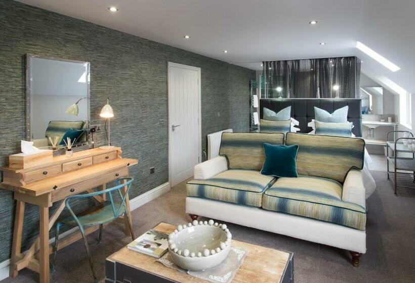 Номер Deluxe, No33 Thornham Boutique Suites