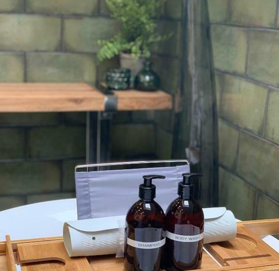 Номер Deluxe, No33 Thornham Boutique Suites