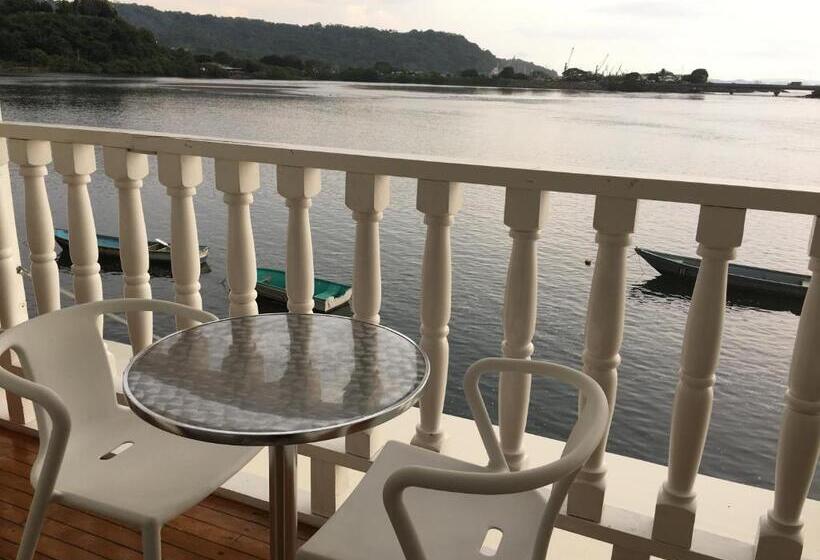 Трехместный Номер Базовый, Y Restaurante Costa Del Sol