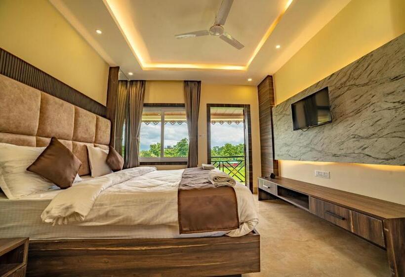 Номер Стандарт с Балконом, Resort Trimurti