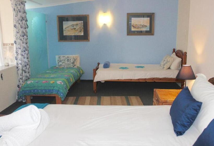 Семейный Номер Вид на Сад, Cheetah Lodge Guest House