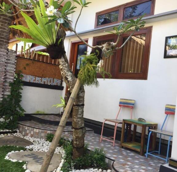 Номер Deluxe, Medewi Secret Surfcamp