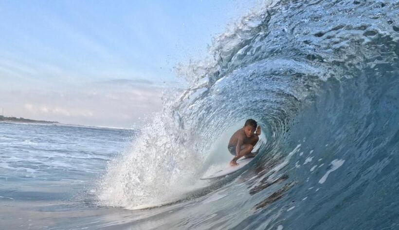 Номер Стандарт Вид на Бассейн, Medewi Secret Surfcamp