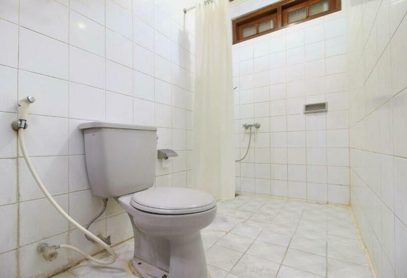 Номер Стандарт, Reddoorz At Hotel Putra Perdana Klaten