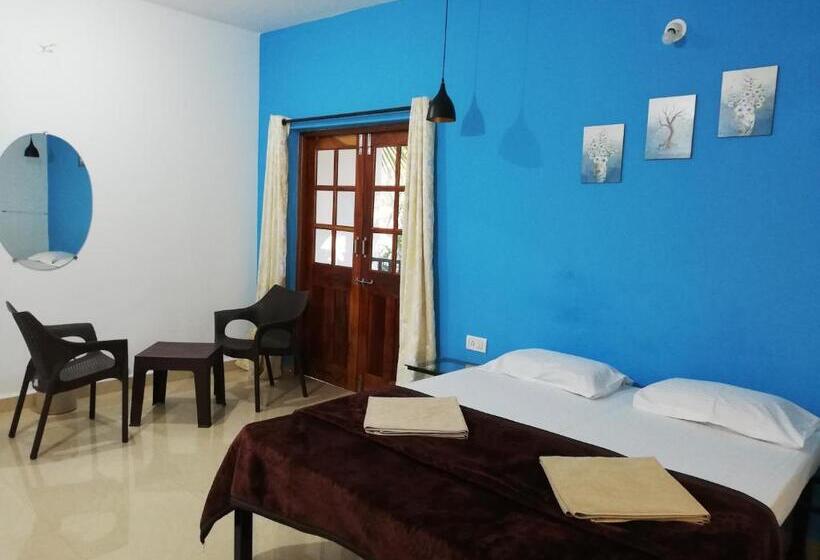 Номер Deluxe с Балконом, Sabinas Goa