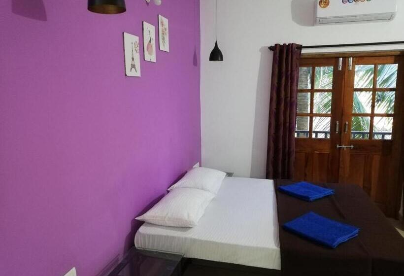 Номер Deluxe с Балконом, Sabinas Goa