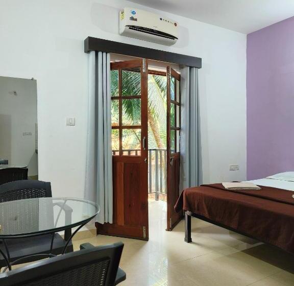 Номер Deluxe с Балконом, Sabinas Goa