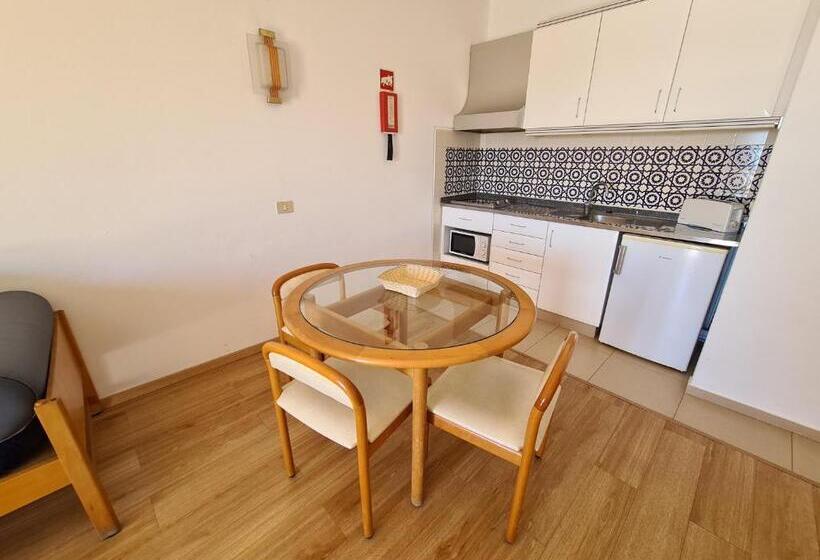 Huoneisto 1 Makuuhuone Allasnäkymä, Apartamento Brisa Sol