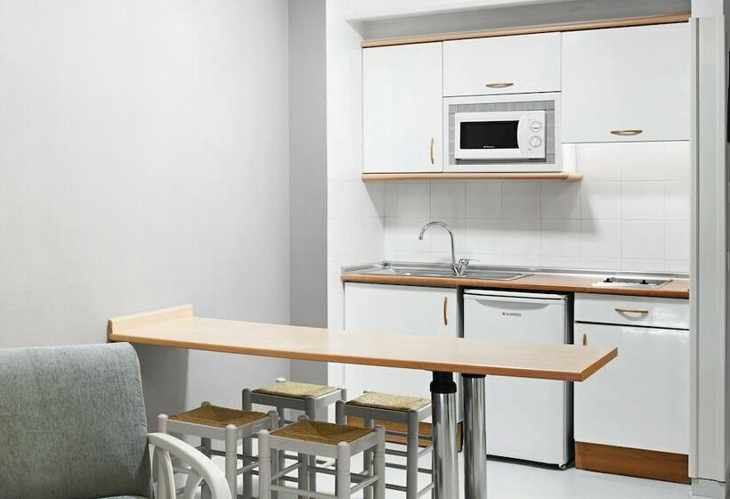 Apartamento 1 Dormitório, Elba Lucia Sport & Suite