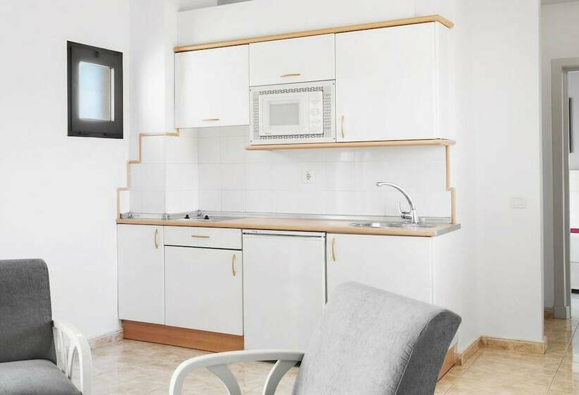 Apartamento 1 Dormitório Vista Mar, Elba Lucia Sport & Suite