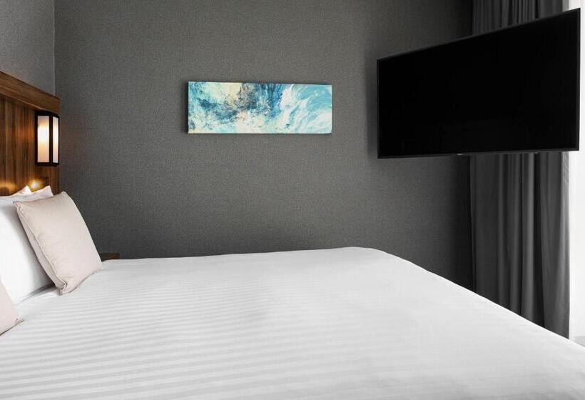 Studio Standard Lit King Size, Courtyard By Marriott Amsterdam Airport