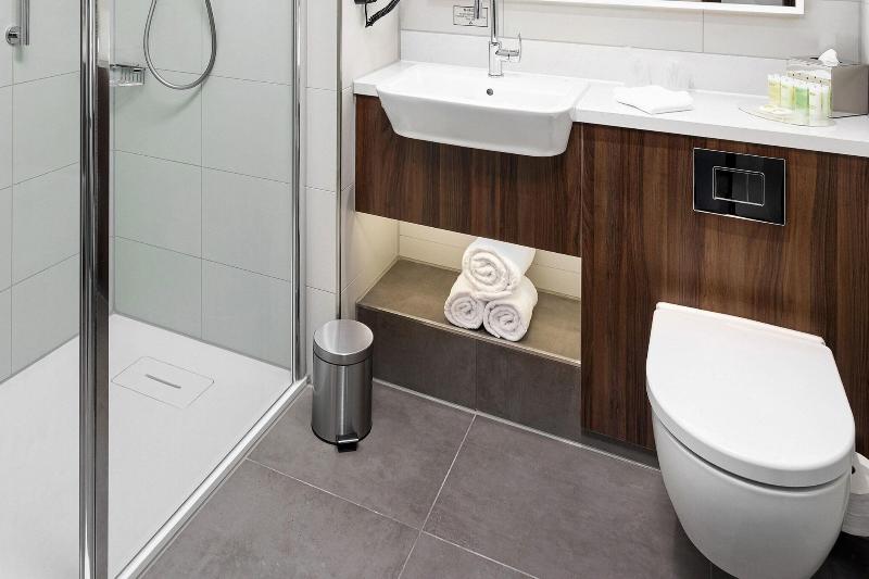 Studio Standard Lit King Size, Courtyard By Marriott Amsterdam Airport