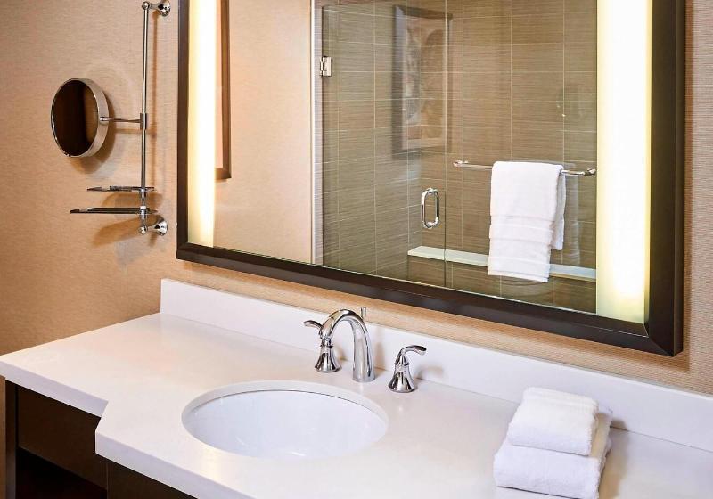 스탠다드 룸, Hampton Inn Niagara Falls