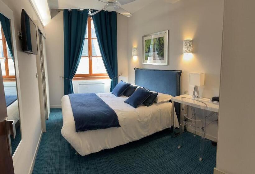 Номер Стандарт, Logis Hôtel Des Messageries