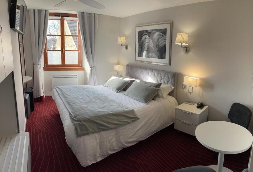 Номер Комфорт, Logis Hôtel Des Messageries