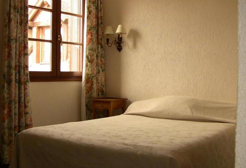 Номер Стандарт, Logis Hôtel Auberge Des Potiers