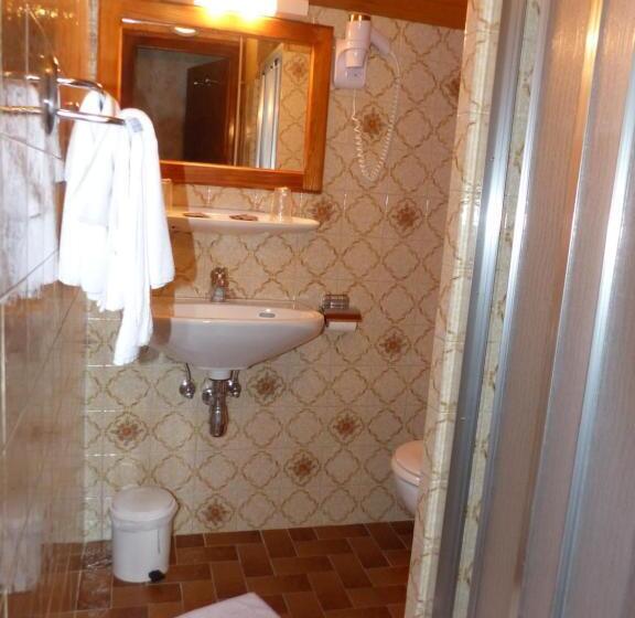 Номер Стандарт Вид на Горы, Hôtel Bellachat