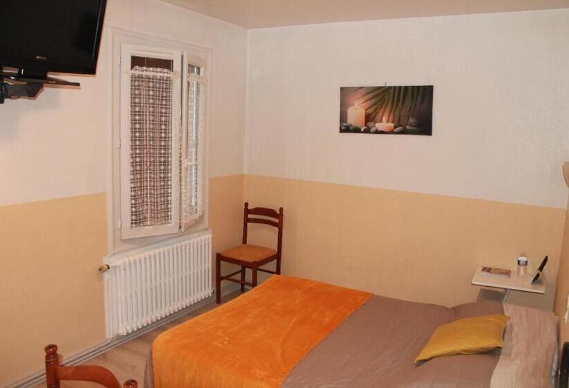 اتاق استاندارد یک نفره, Logis Hôtel Beauséjour